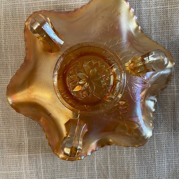 Gorgeous Antique Fenton Lotus & Poinsettia Iridized 6-ruffle footed dish. EUC - Picture 12 of 12